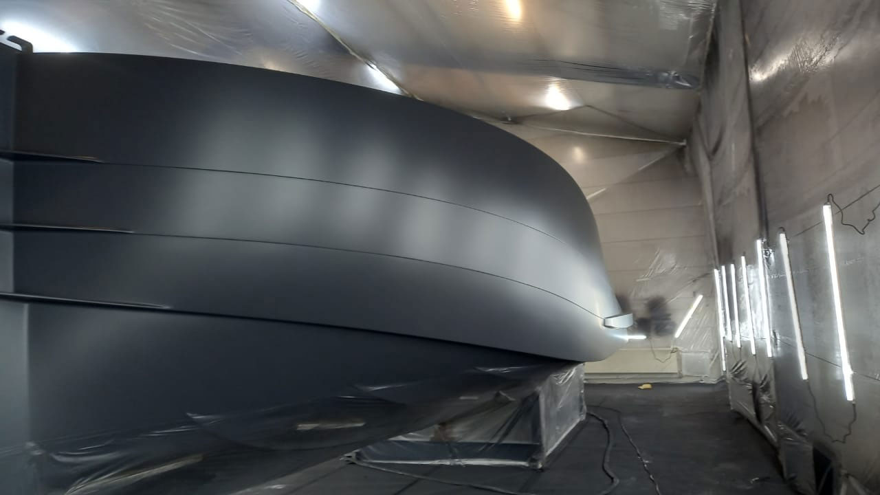 44 foot Lekker metallic new build yacht project